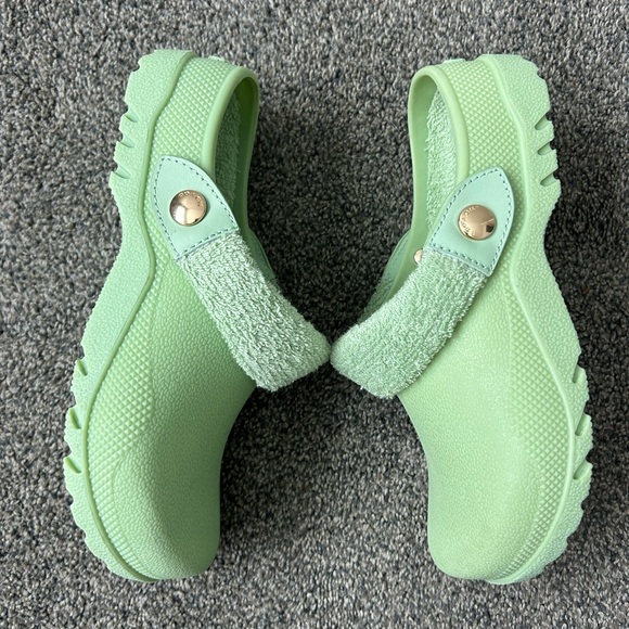 Coach Lime Green Textured Clogs - Picture 5 of 6